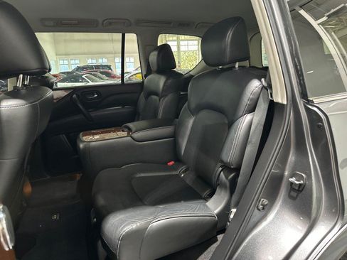 Used 2019 INFINITI QX80 Luxe w/ Proassist Package RWD image 6