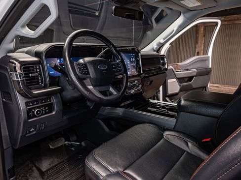 Used 2024 Ford F250 Lariat w/ Lariat Ultimate Package image 15