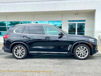 Used 2023 BMW X5 sDrive40i w/ Premium Package video 3