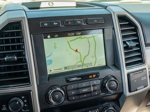 Used 2019 Ford F250 Lariat w/ Lariat Ultimate Package image 26