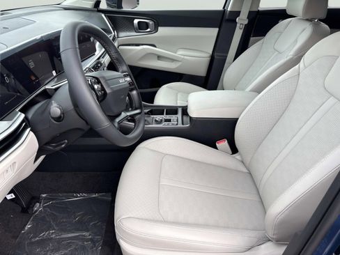 New 2026 Kia Sorento S FWD image 21