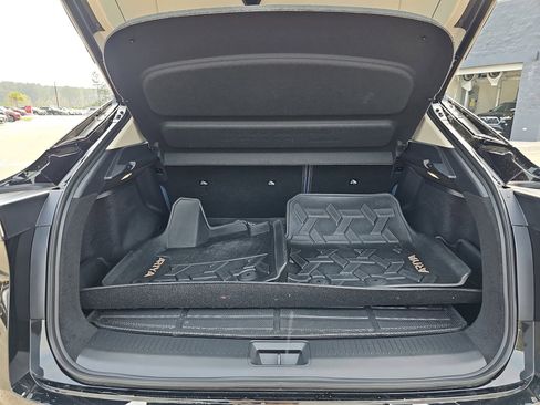 Used 2023 Nissan Ariya PLATINUM+ image 12