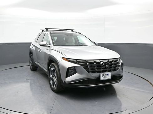 Certified 2022 Hyundai Tucson Limited image 3