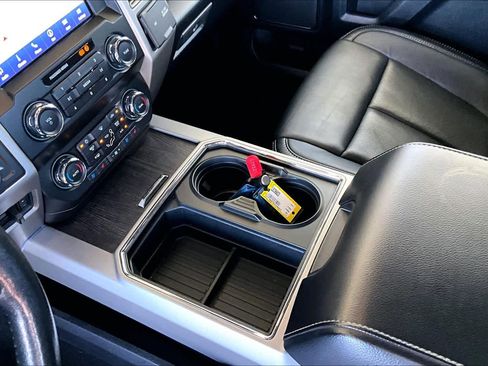 Used 2020 Ford F250 Lariat w/ Lariat Ultimate Package image 16