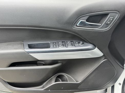 Used 2021 Chevrolet Colorado LT w/ LT Convenience Package image 17