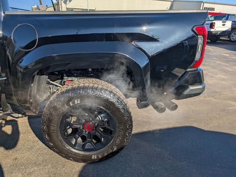 Certified 2025 Toyota Tacoma TRD Pro AWD/4WD image 4