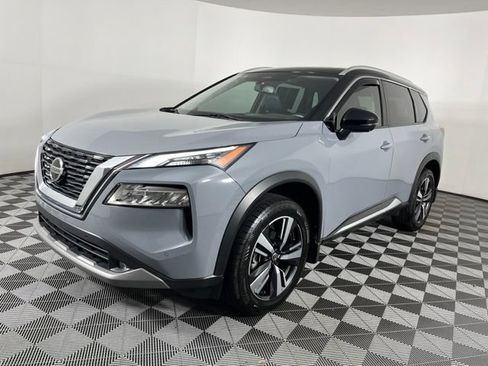Used 2021 Nissan Rogue SL w/ Premium Package FWD image 6