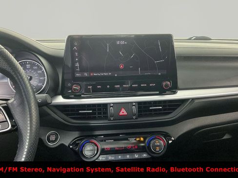 Used 2023 Kia Forte GT-Line w/ GT-Line Premium Package FWD image 9