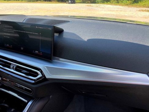 Used 2024 BMW 440i xDrive Coupe w/ Premium Package image 18