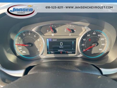Used 2019 Chevrolet Traverse LT image 11