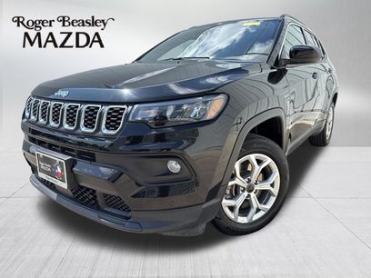 Used 2025 Jeep Compass Latitude w/ Sun & Sound Group