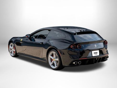 Used 2020 Ferrari GTC4Lusso T RWD image 2