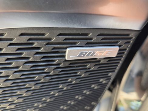 Used 2025 Buick Enclave Preferred FWD image 37