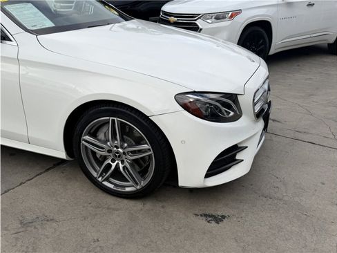 Used 2019 Mercedes-Benz E 300 w/ Premium 1 Package image 7