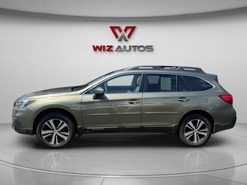Used 2018 Subaru Outback 2.5i Limited AWD/4WD image 2
