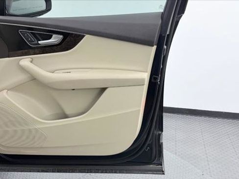 Used 2017 Audi Q7 2.0T Premium Plus image 22