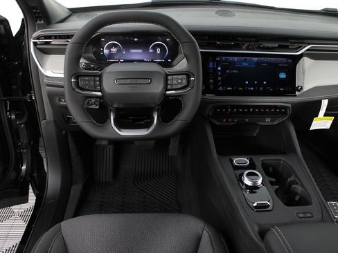 New 2026 Jeep Cherokee Laredo AWD/4WD image 10