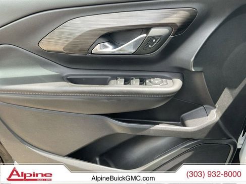 Used 2024 GMC Terrain SLE w/ Driver Convenience Package AWD/4WD image 14
