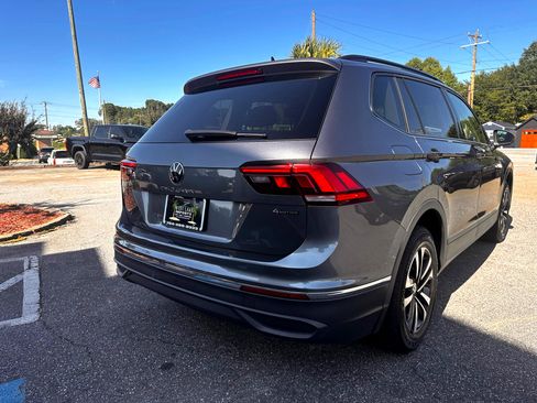 Used 2024 Volkswagen Tiguan S image 43