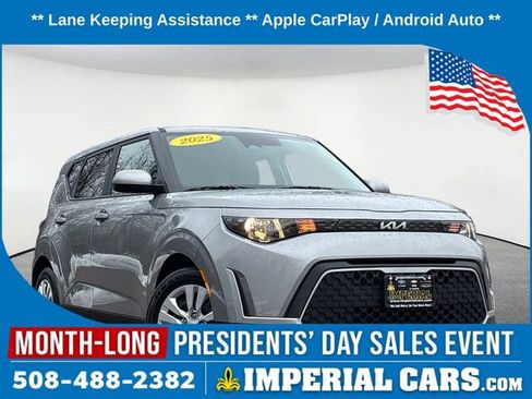 Used 2025 Kia Soul LX image 1