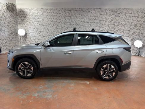 Used 2025 Hyundai Tucson SEL AWD/4WD image 4