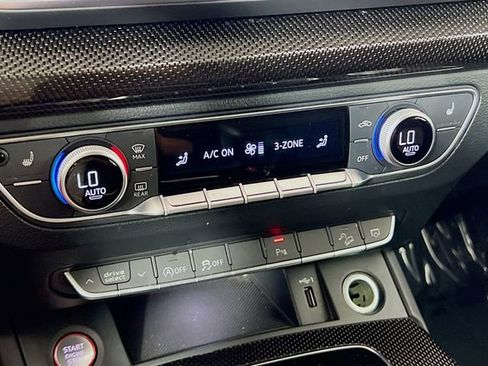 Used 2022 Audi SQ5 Premium Plus image 16