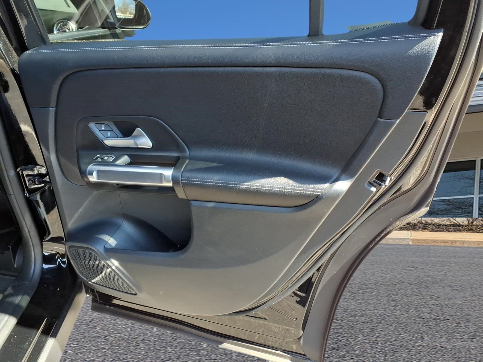 Certified 2022 Mercedes-Benz GLB 250 4MATIC image 12