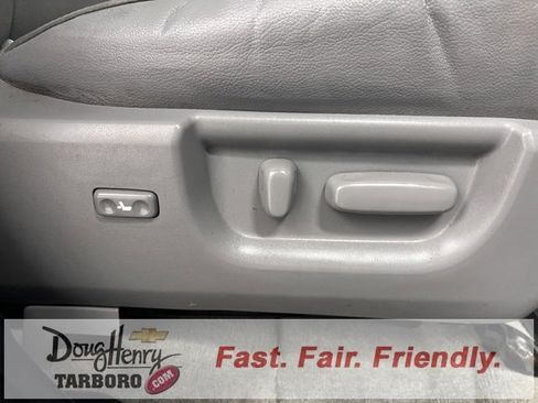 Used 2011 Toyota Sequoia Platinum image 45