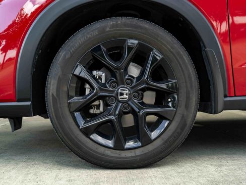 Used 2025 Honda HR-V Sport image 14