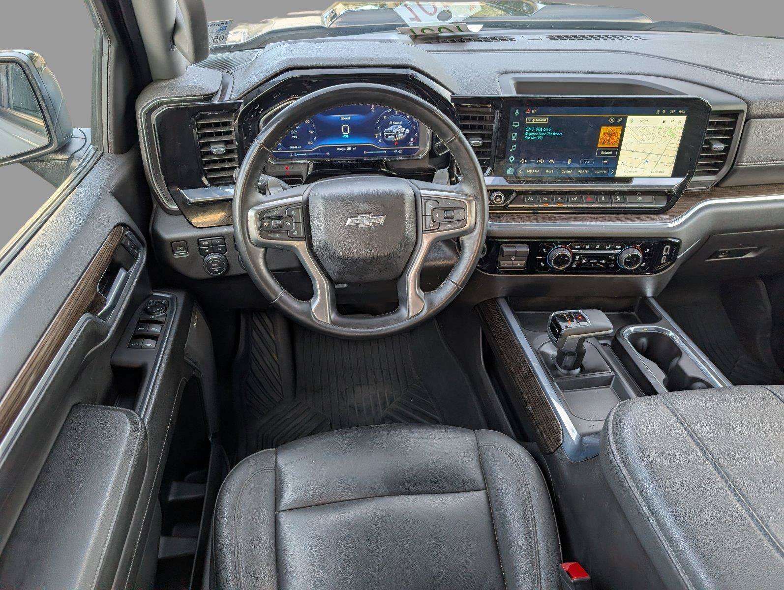 Used 2024 Chevrolet Silverado 1500 LT Trail Boss w/ LT Trail Boss Premium Package AWD/4WD image 31