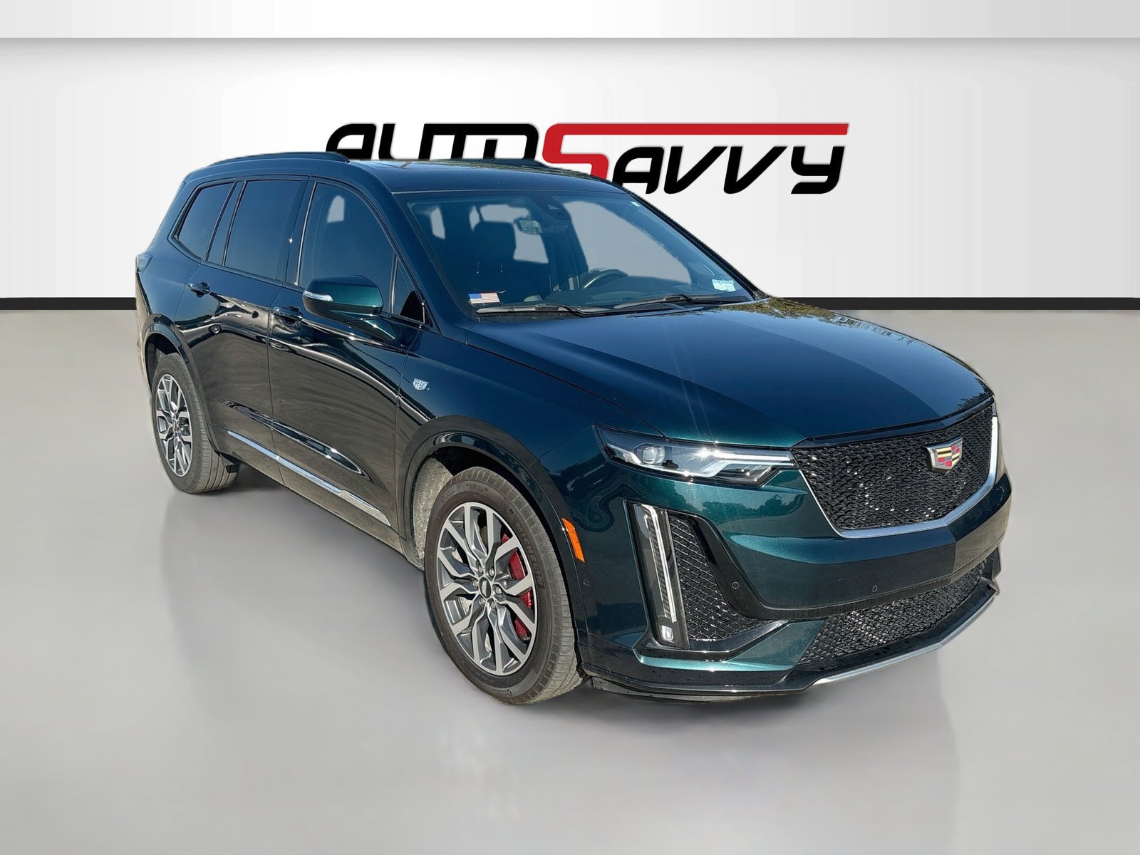 Used 2025 Cadillac XT6 Sport w/ Technology Package AWD/4WD image 1