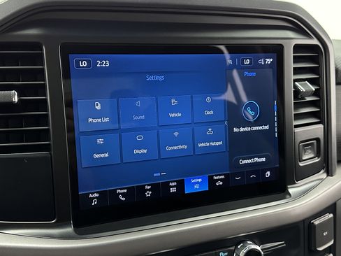 Used 2025 Ford F150 XLT w/ Equipment Group 301A Standard image 15