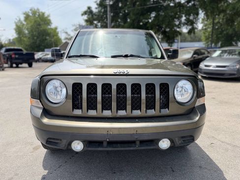 Used 2015 Jeep Patriot Sport FWD image 2