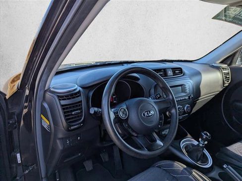 Used 2016 Kia Soul image 12