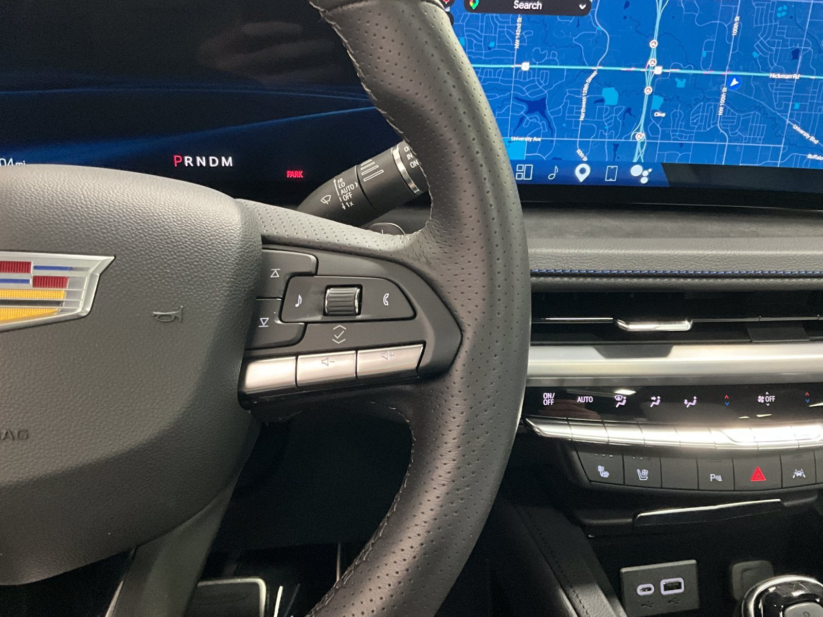 Used 2025 Cadillac XT4 Sport AWD/4WD image 18