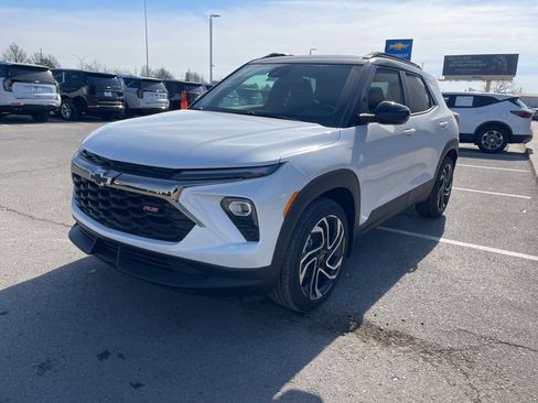 New 2026 Chevrolet TrailBlazer RS w/ Convenience Package image 8