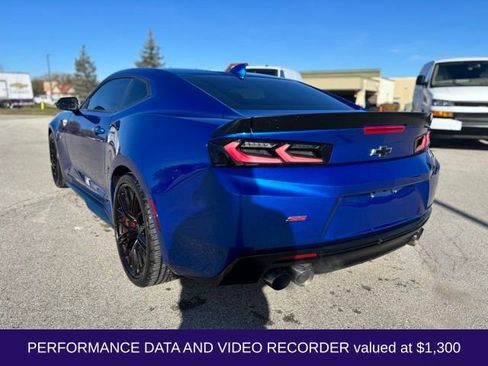 Used 2018 Chevrolet Camaro SS image 4