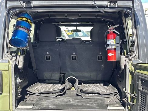 Used 2020 Jeep Wrangler Unlimited Sport S image 19