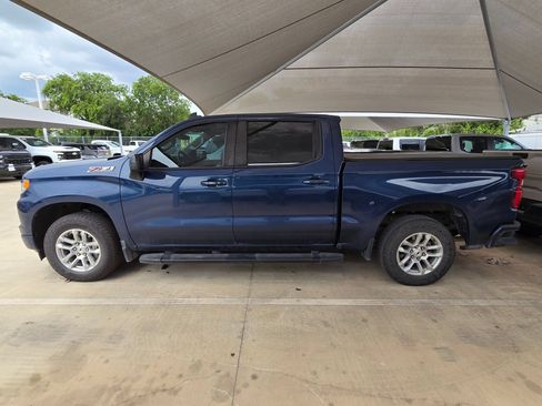 Used 2023 Chevrolet Silverado 1500 RST w/ Convenience Package II AWD/4WD image 5