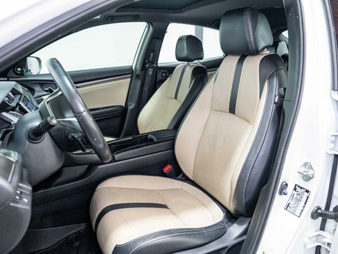Used 2019 Honda Civic Sport Touring image 13
