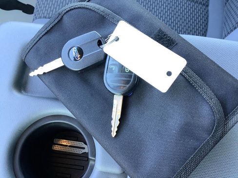 Used 2015 Ford F250 XLT image 48