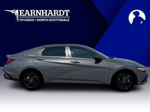 New 2026 Hyundai Elantra SEL Sport Premium image 9