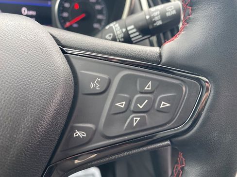 Used 2023 Chevrolet Equinox RS w/ RS Leather Package image 32