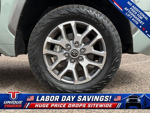 Used 2024 Toyota Tundra 1794 Edition AWD/4WD image 12