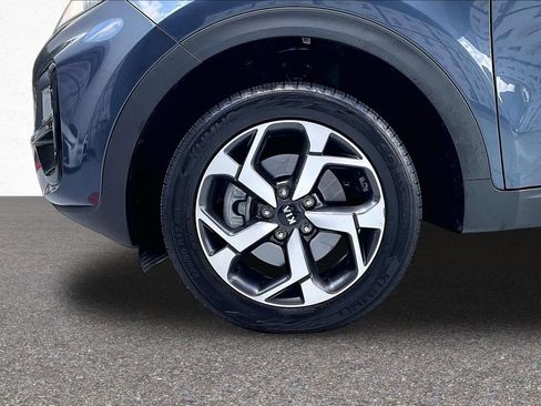 Used 2020 Kia Sportage LX AWD/4WD image 34