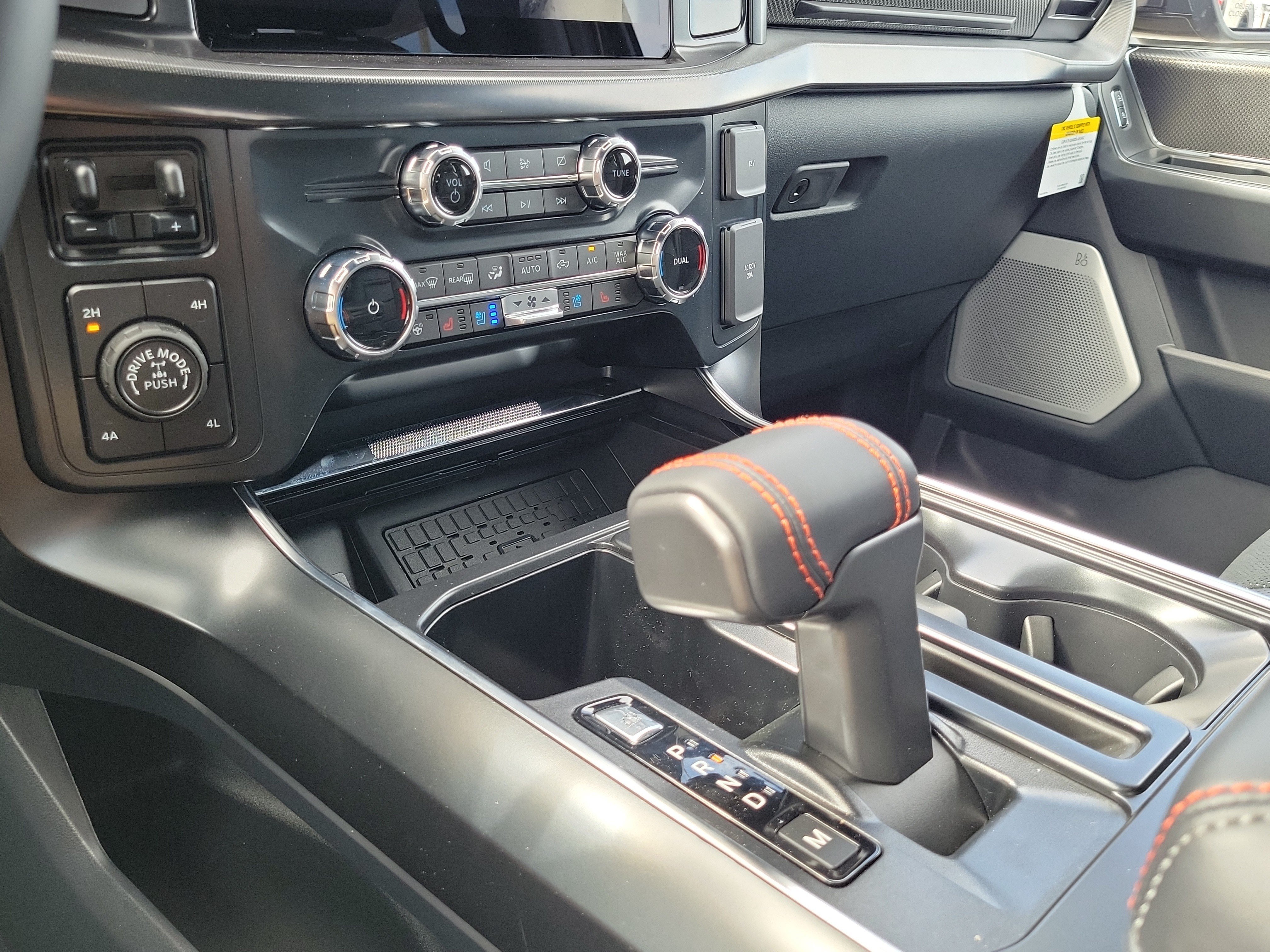 New 2026 Ford F150 Raptor AWD/4WD image 19