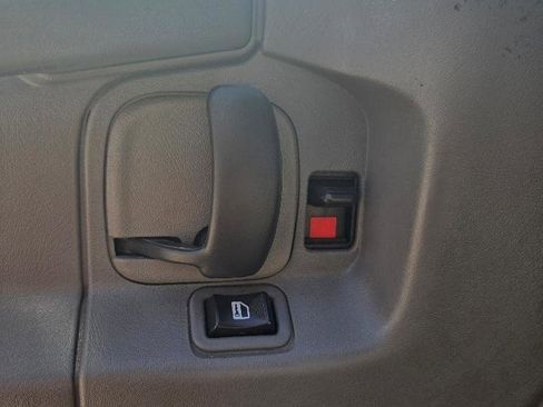 Used 2014 GMC Savana 3500 RWD image 14