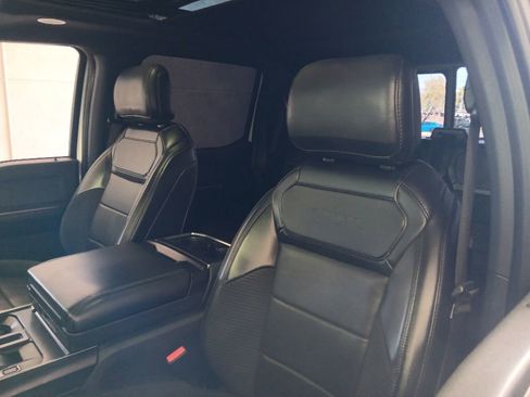 Used 2023 Ford F150 Raptor w/ Raptor 37 Performance Package AWD/4WD image 12