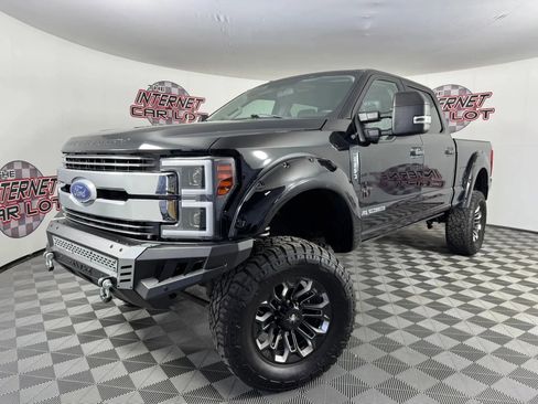 Used 2019 Ford F250 XLT w/ XLT Value Package AWD/4WD image 1