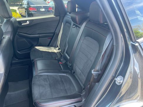 Used 2022 Ford Escape SEL w/ SEL Stealth AWD Package image 16